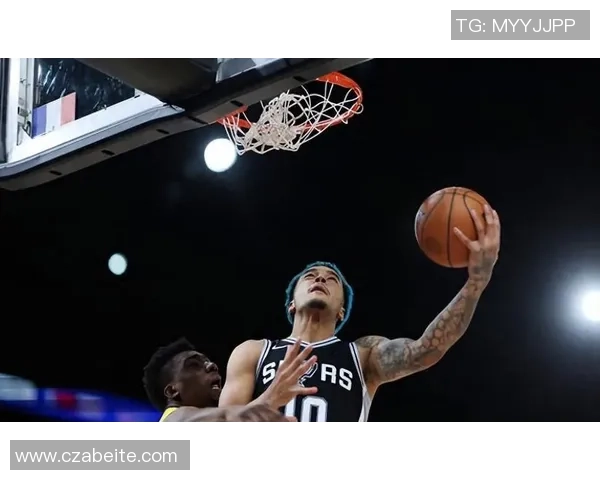 全体体现仍然不温不火，留给马刺锋线新星的时刻或许不会太多？